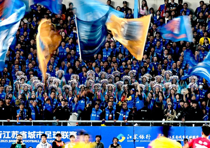 b体育官网-评论丨支持的“好意”，为何被解读为“算计”？|中国足协|苏超|足球赛事|赛事|足协_新浪体育_新浪新闻