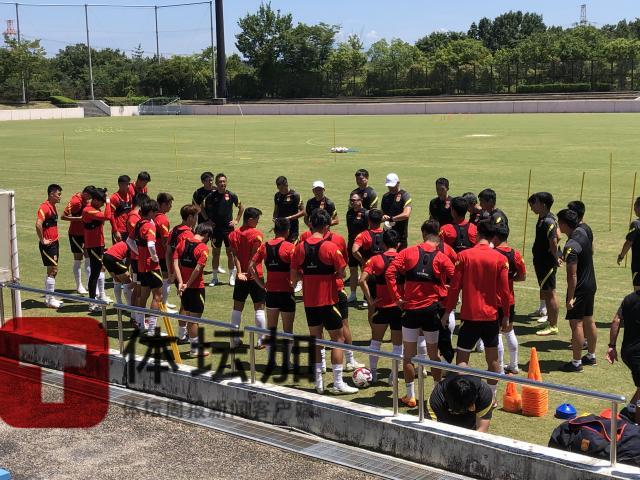 b体育-扬科维奇：成败一线间 迈过成功线需末仗拿下对手